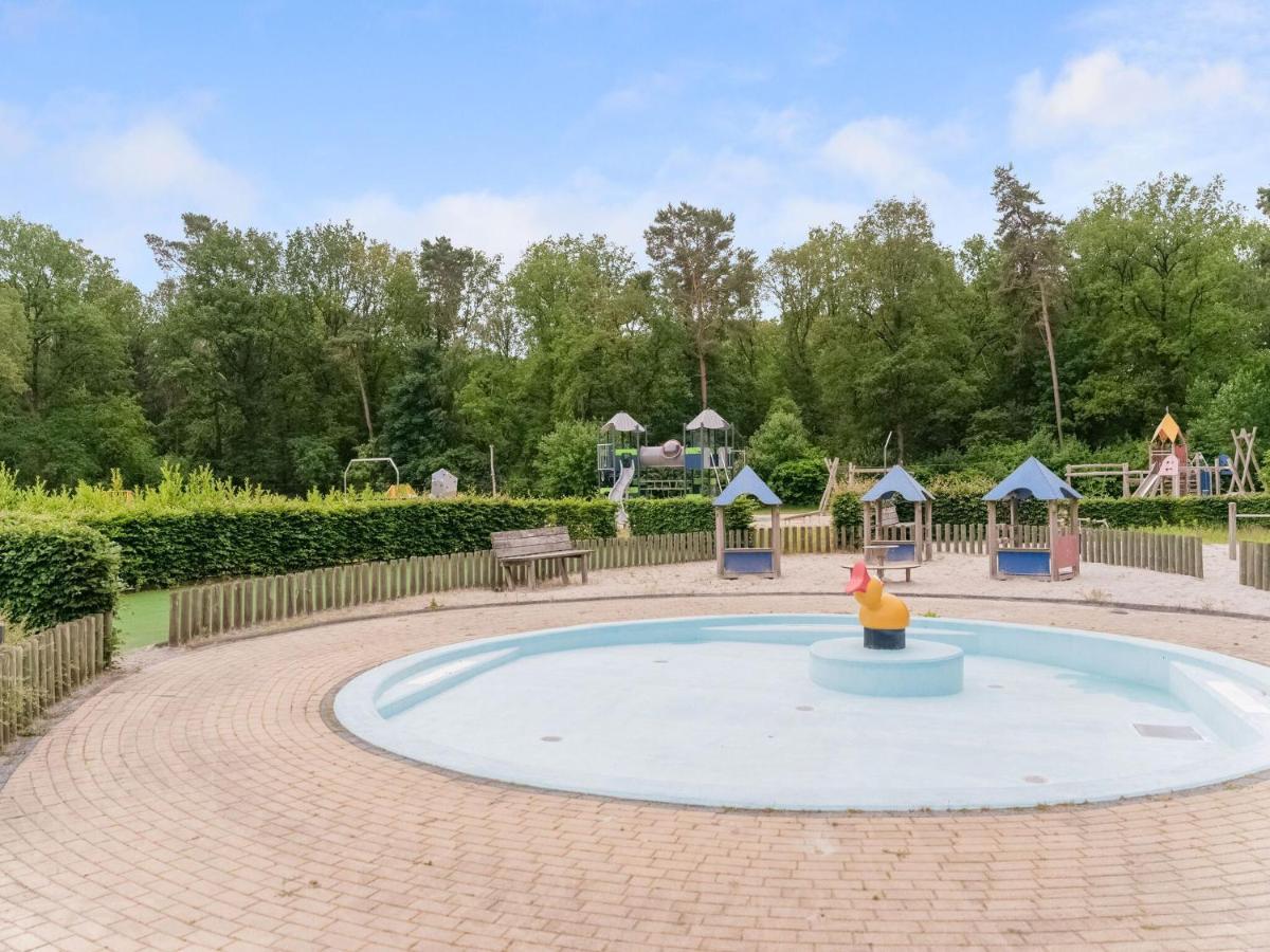 Beautiful In The Woods With A Shared Pool * Vledder