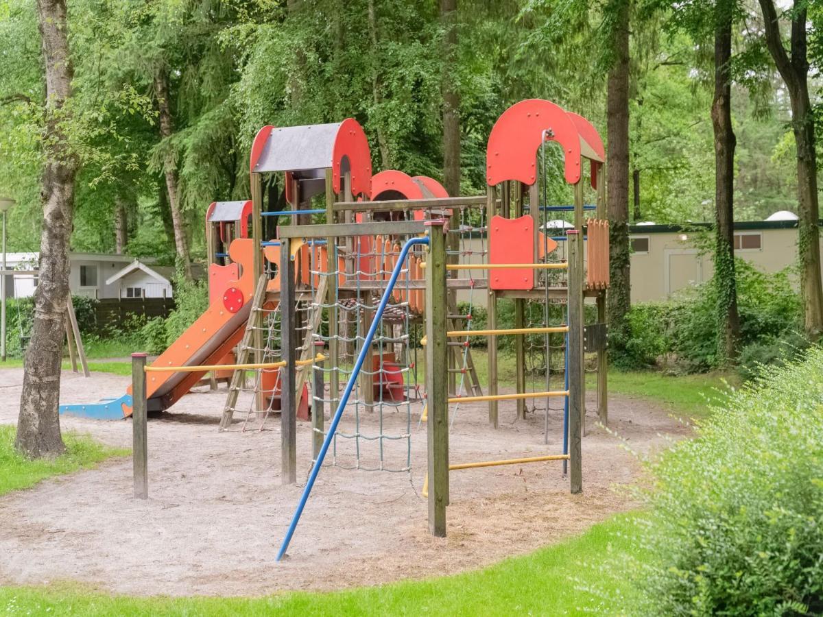 Beautiful In The Woods With A Shared Pool Holiday home *